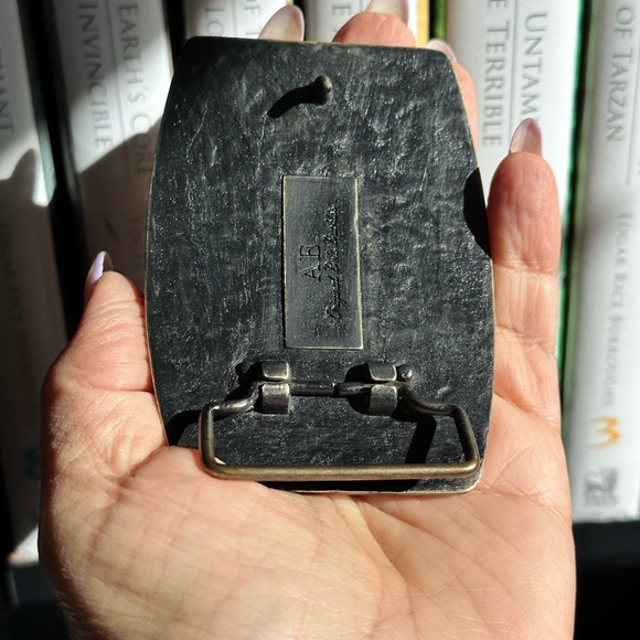 AE BUCKLE DISTRESS ( rare to find) - Picture 8 of 8